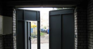 Купить гаражные ворота распашные Донской, цена от 3888 руб.
